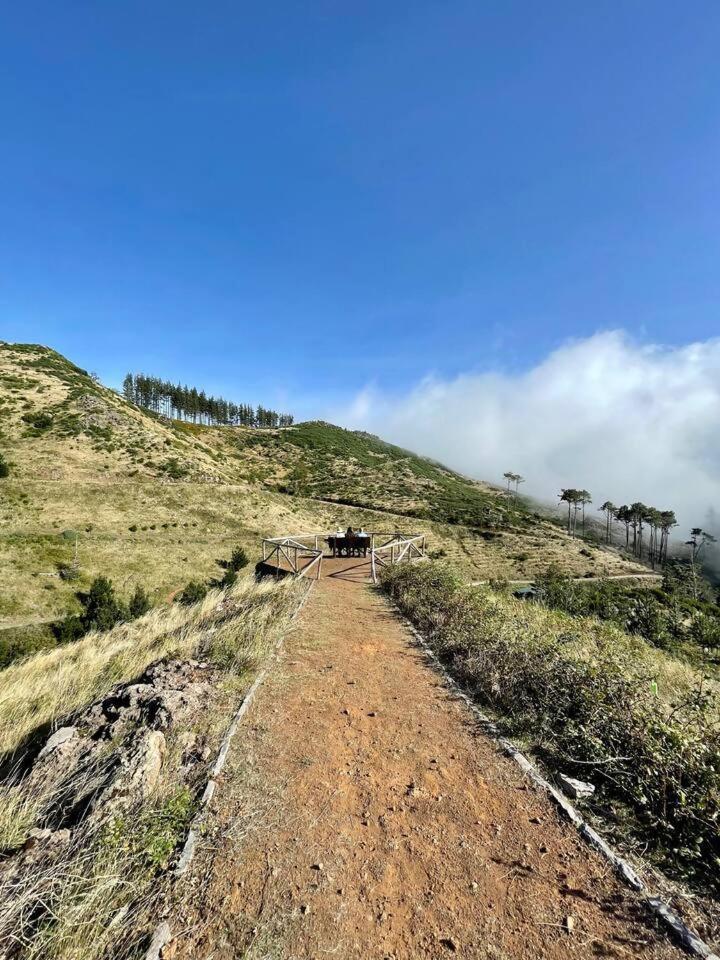 Mountain Eco Shelter 7 Hotel Funchal  Buitenkant foto